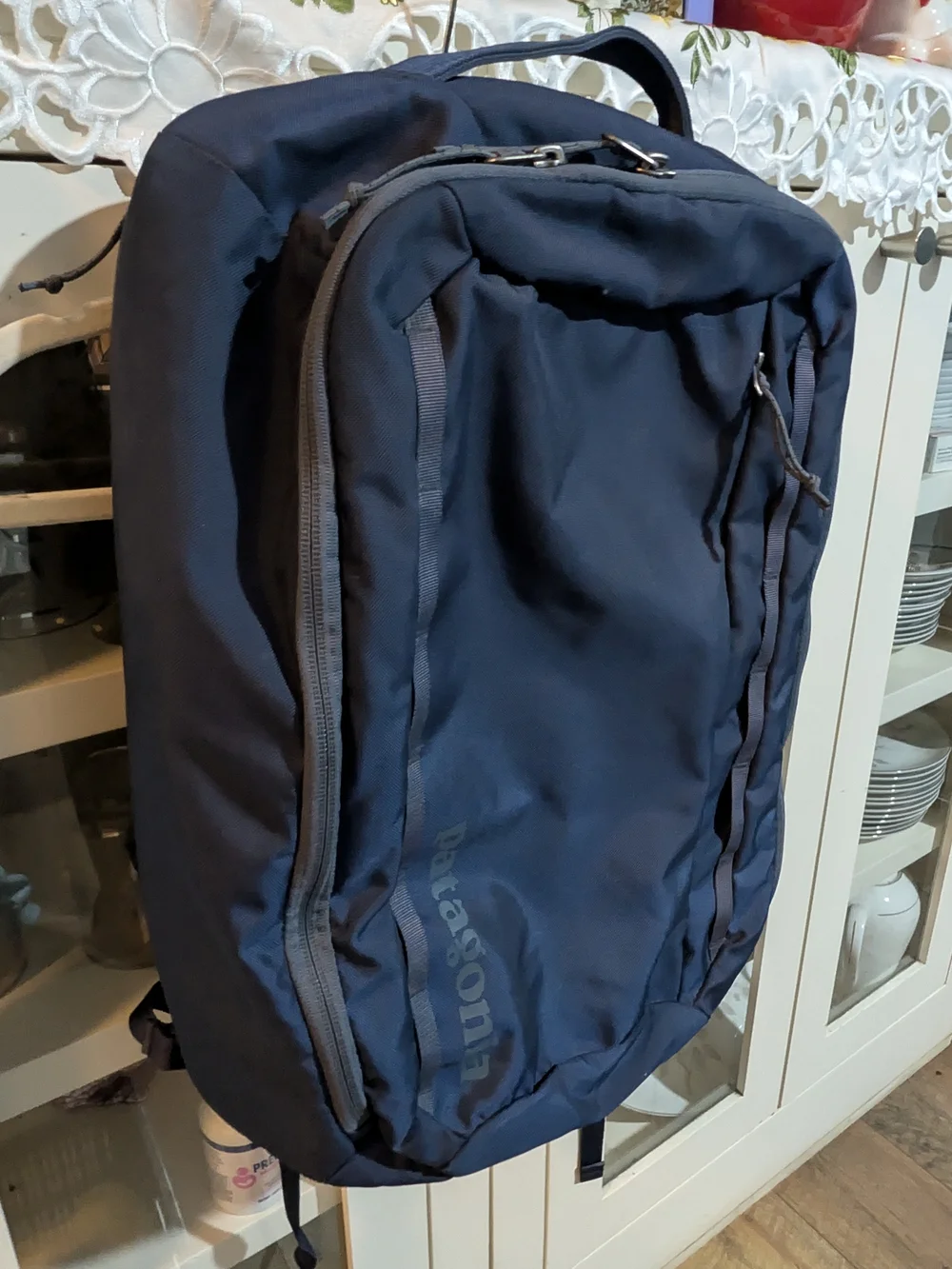 Patagonia Navy Men's Backpack - Durable Everyday Carry